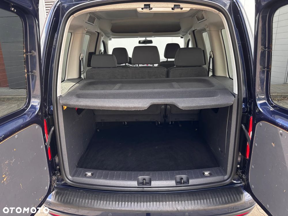 Volkswagen Caddy Cross Trendline DSG - 11
