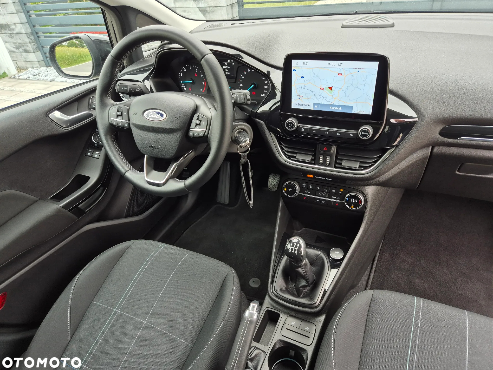 Ford Fiesta 1.1 Trend - 17