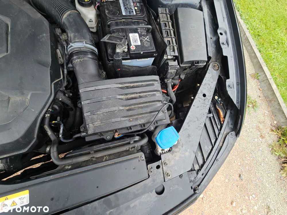 Volkswagen Passat - 13