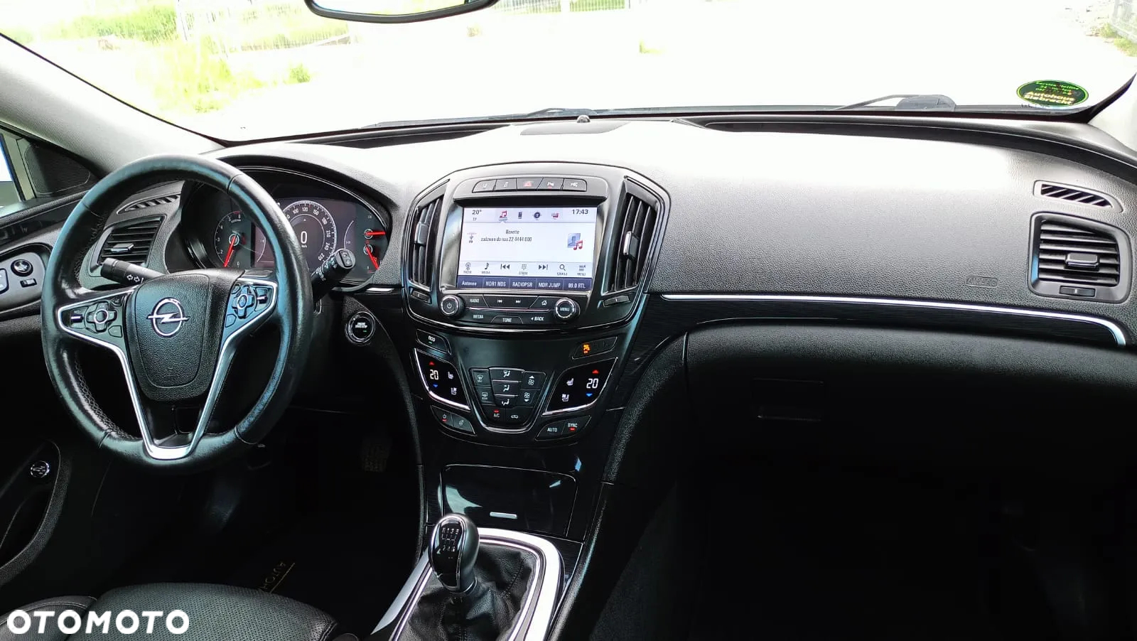 Opel Insignia - 11
