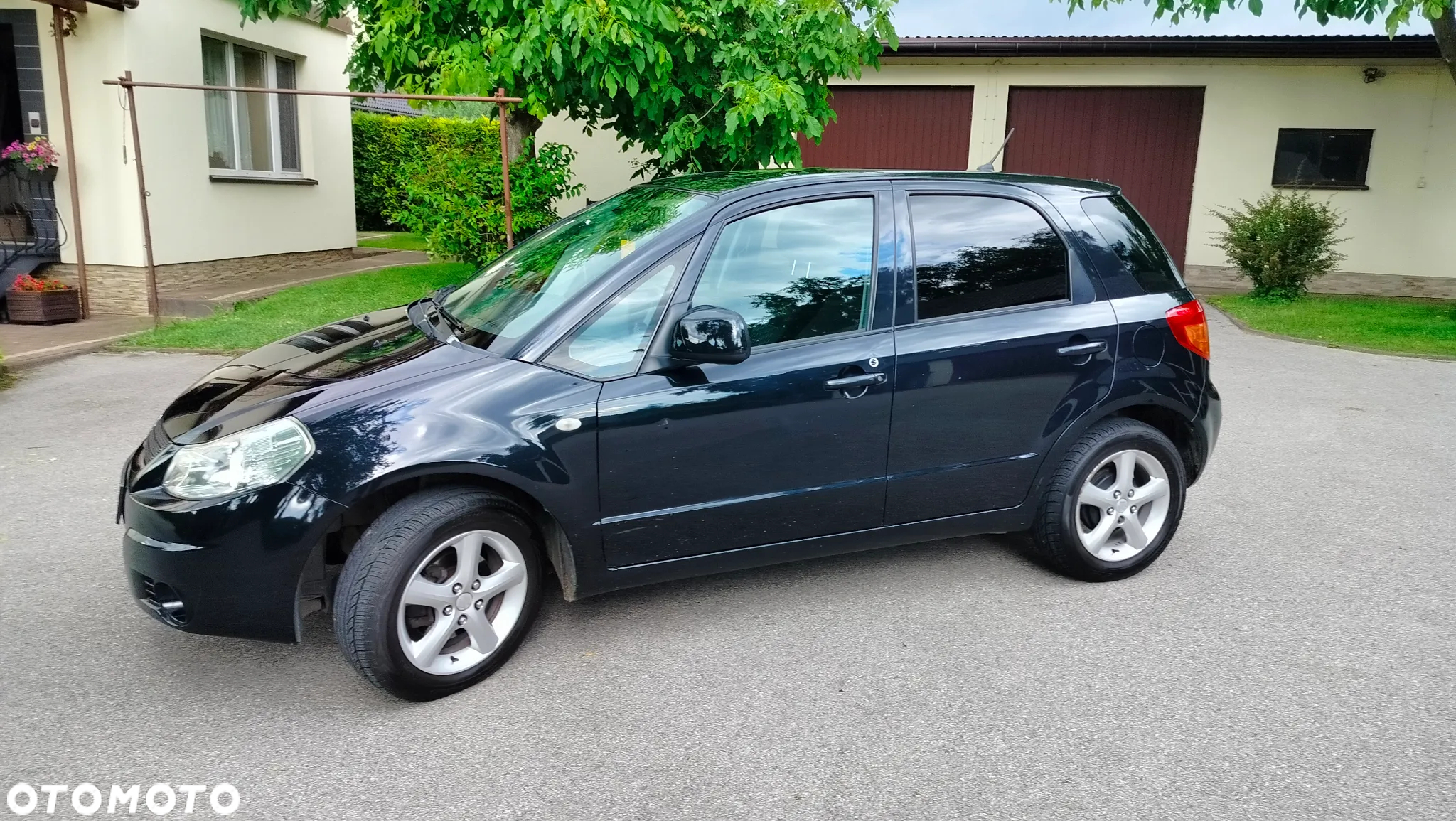 Suzuki SX4 1.6 GS / Premium - 11