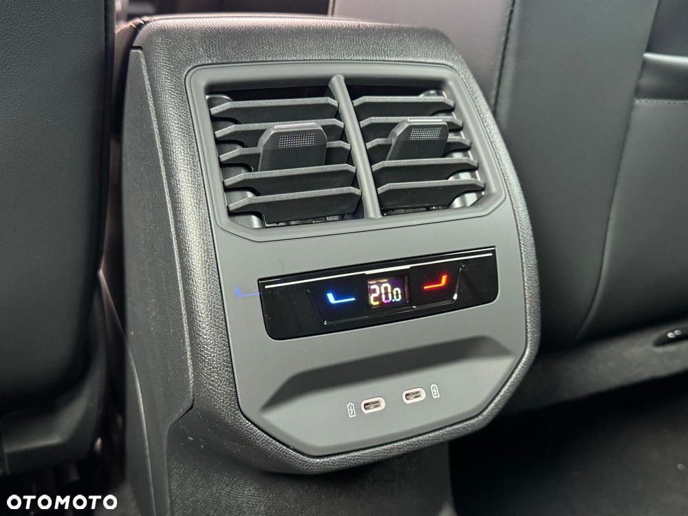Cupra Leon 1.5 eTSI mHEV DSG - 35