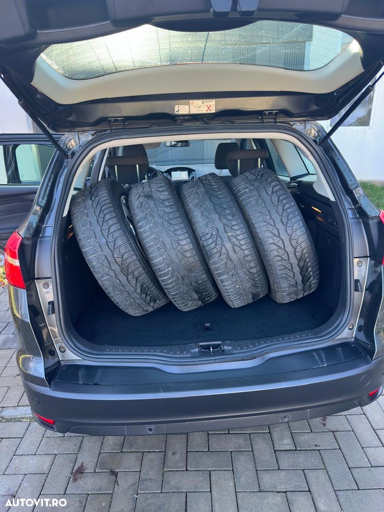 Ford Focus 1.5 EcoBlue Start-Stopp-System TITANIUM - 5