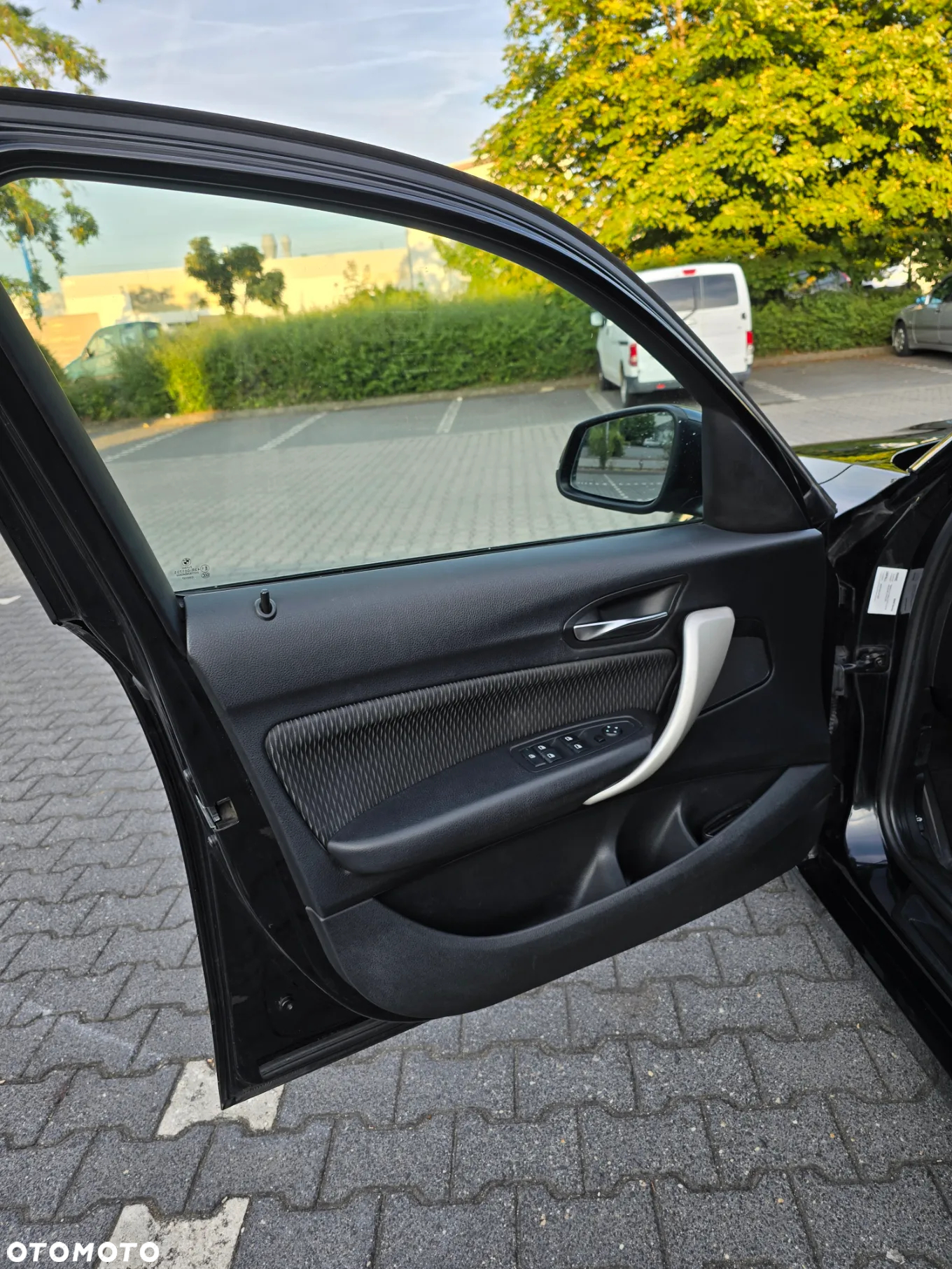 BMW Seria 1 118d - 11
