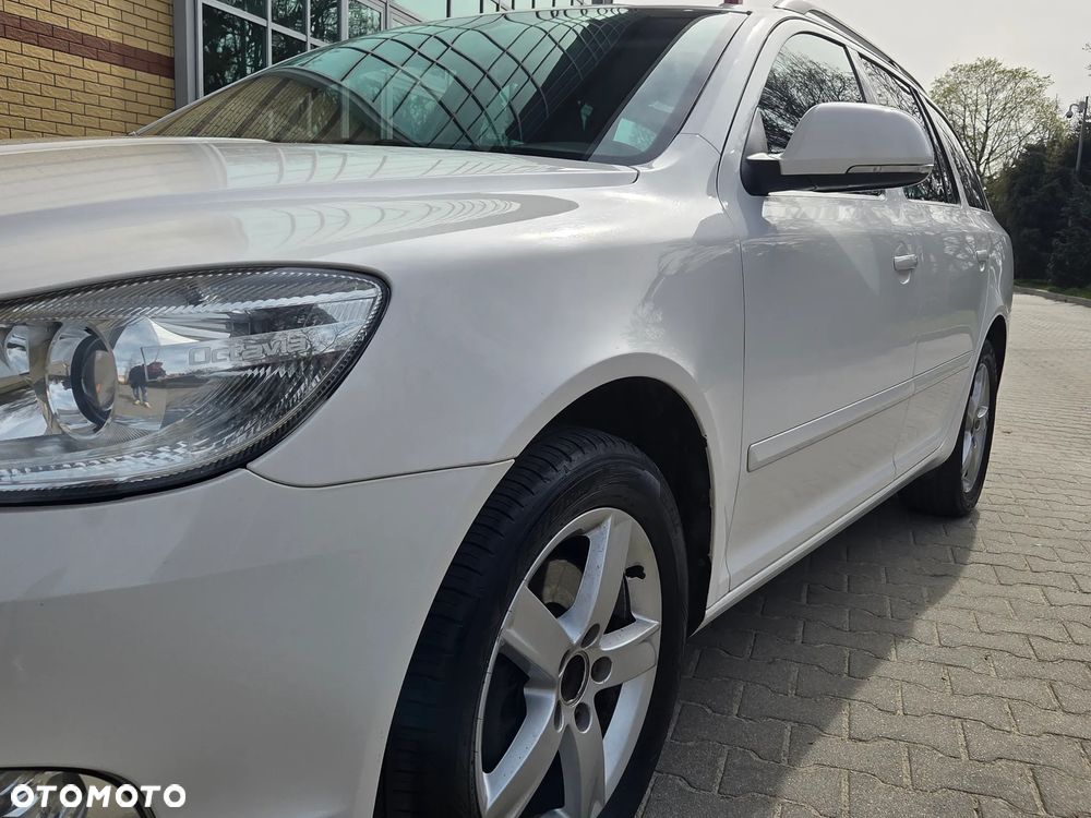 Skoda Octavia 2.0 TDI DPF Sport Edition - 17