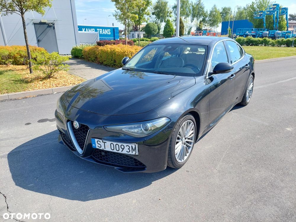 Alfa Romeo Giulia 2.2 D Turbo Super - 1