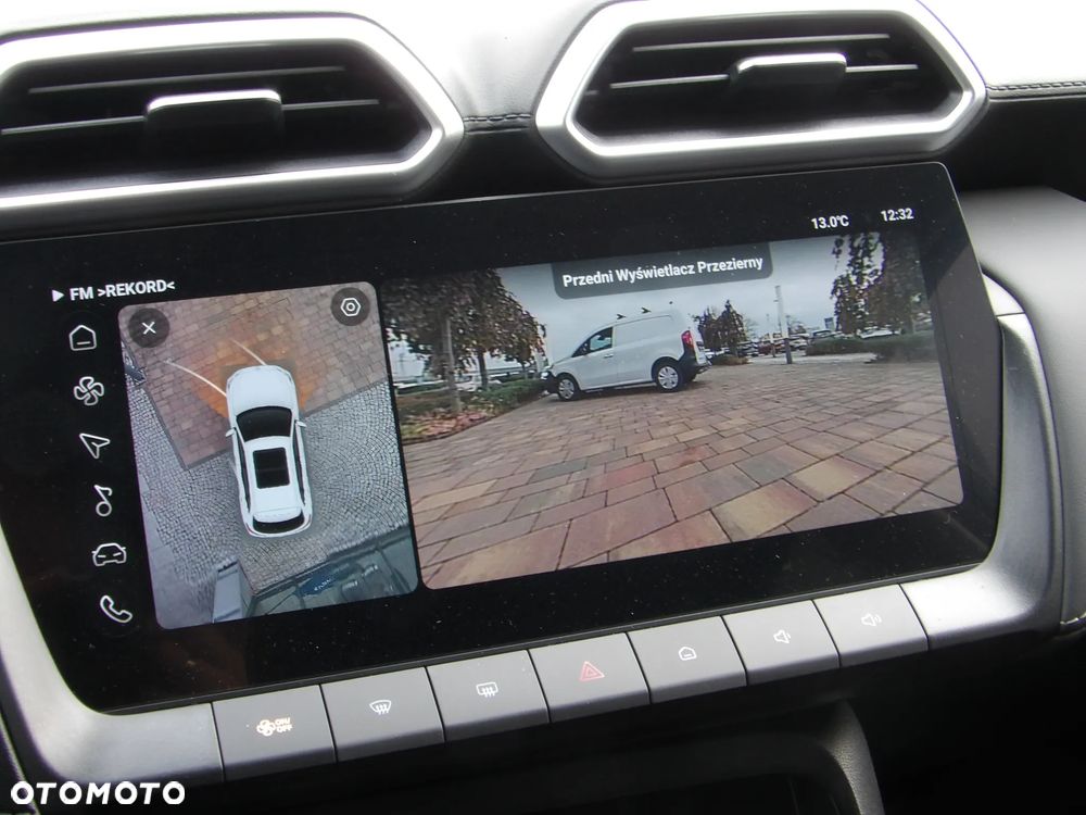 MG ZS 1.5 Excite - 22