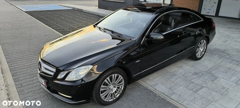 Mercedes-Benz Klasa E 350 CDI DPF BlueEFFICIENCY 7G-TRONIC Elegance - 30