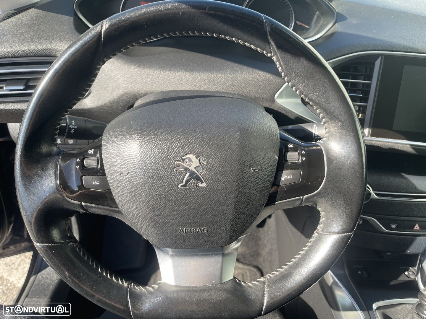 Peugeot 308 1.2 PureTech Allure - 5