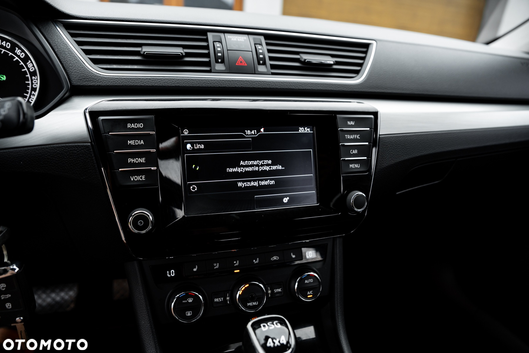 Skoda Superb Combi 2.0 TDI 4x4 DSG Ambition - 35