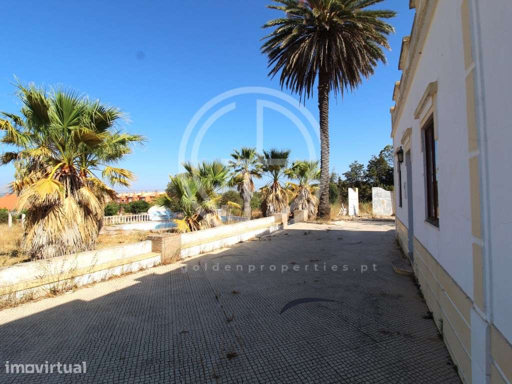 Moradia típica Algarvia introduzida em terreno com 1,5 hectares- Fo... - Grande imagem: 3/30
