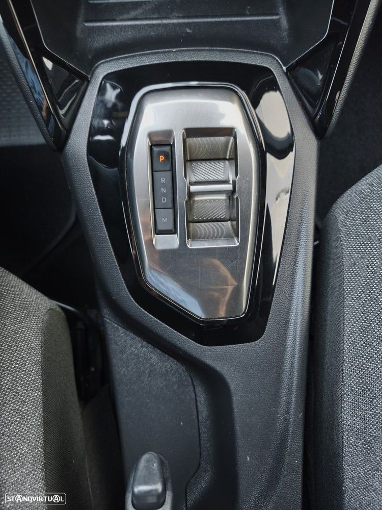 Peugeot 2008 PureTech 130 EAT8 Allure - 5