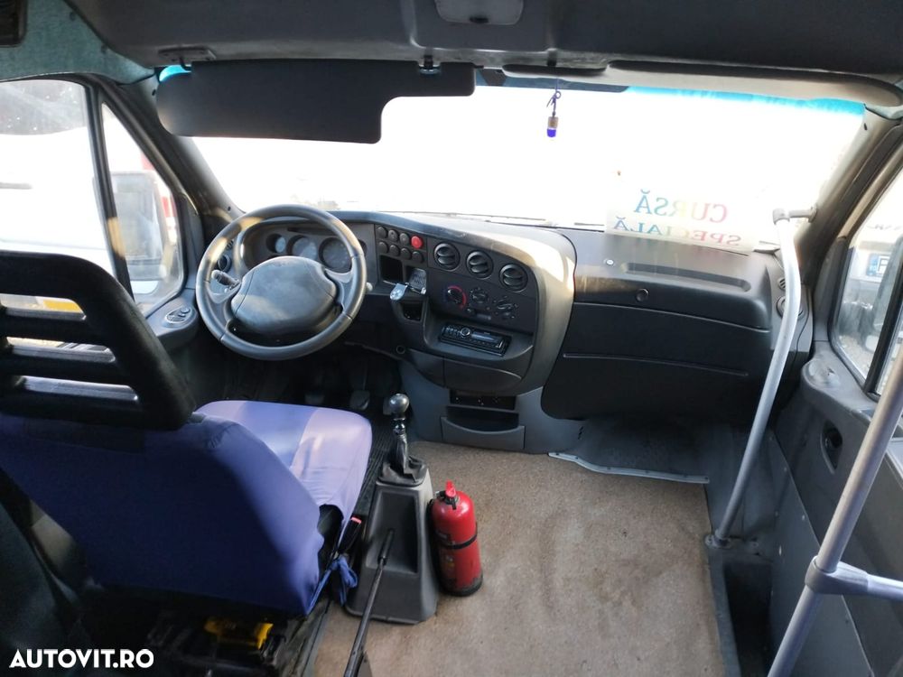 Mercedes-Benz Sprinter 906.235 - 18