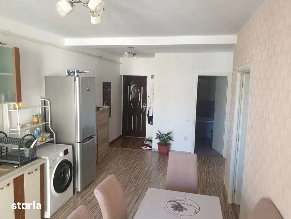 Apartament de vanzare 3 camere 53mp zona Floresti Porii — fotografia 1