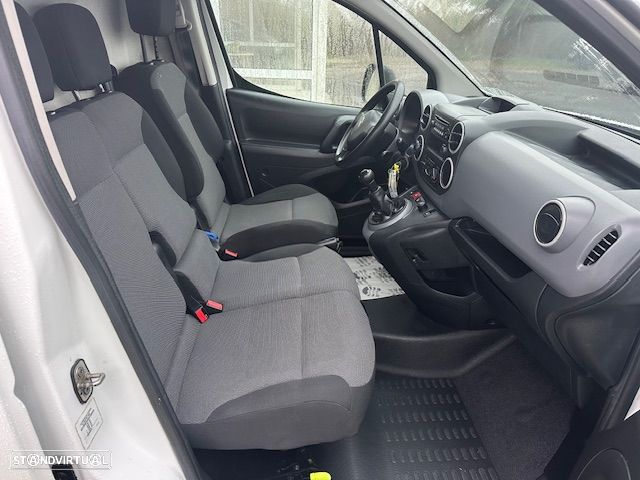 Citroën BERLINGO 3 LUGARES - 13
