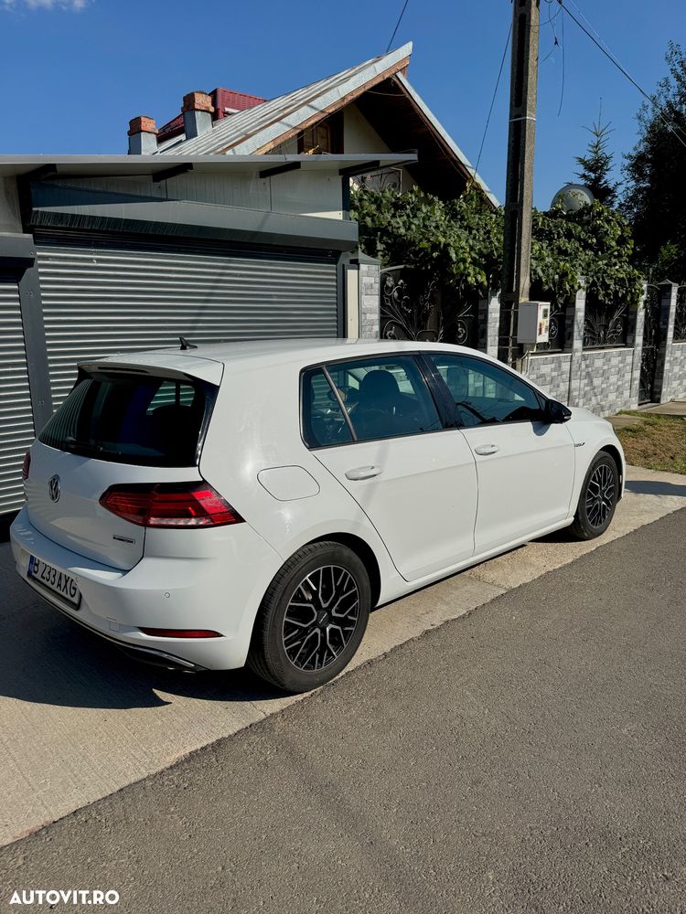 Volkswagen Golf 1.5 TSI Comfortline - 3