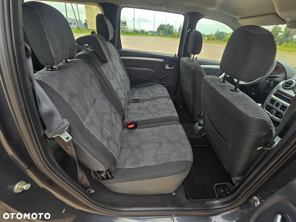 Dacia Logan 1.6 Laureate - 26