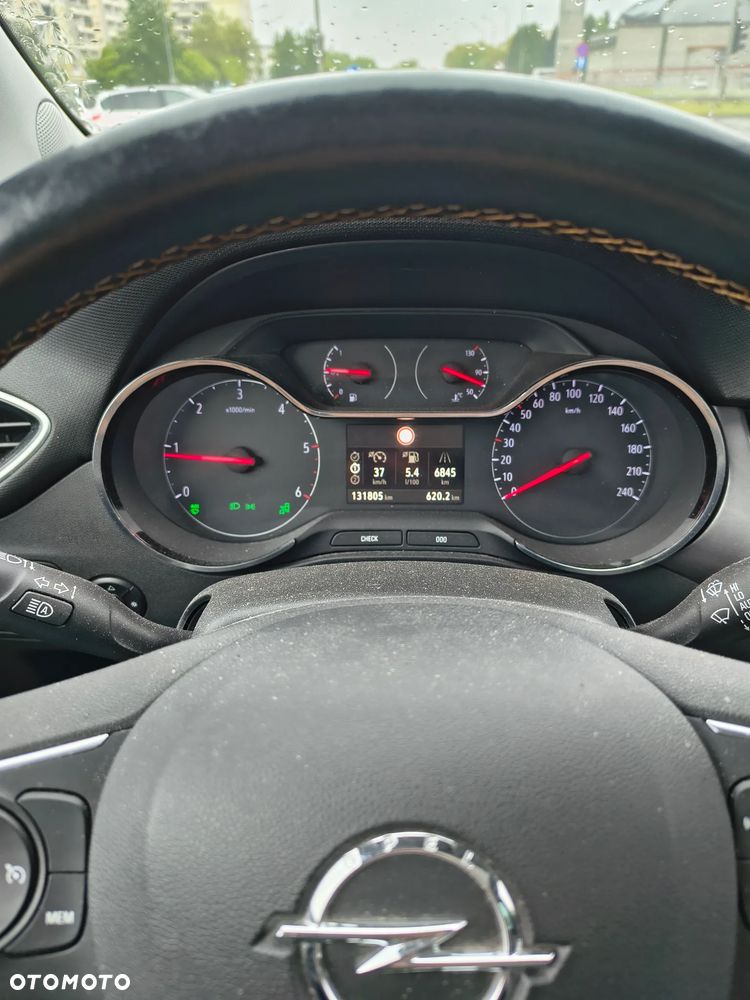 Opel Crossland X 1.6 Innovation - 26
