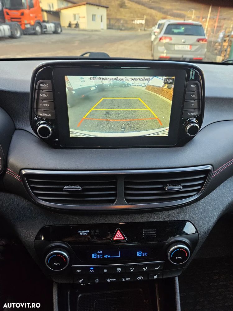 Hyundai Tucson blue 1.6 CRDi 4WD DCT Premium - 13