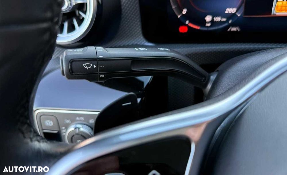 Mercedes-Benz CLA - 25