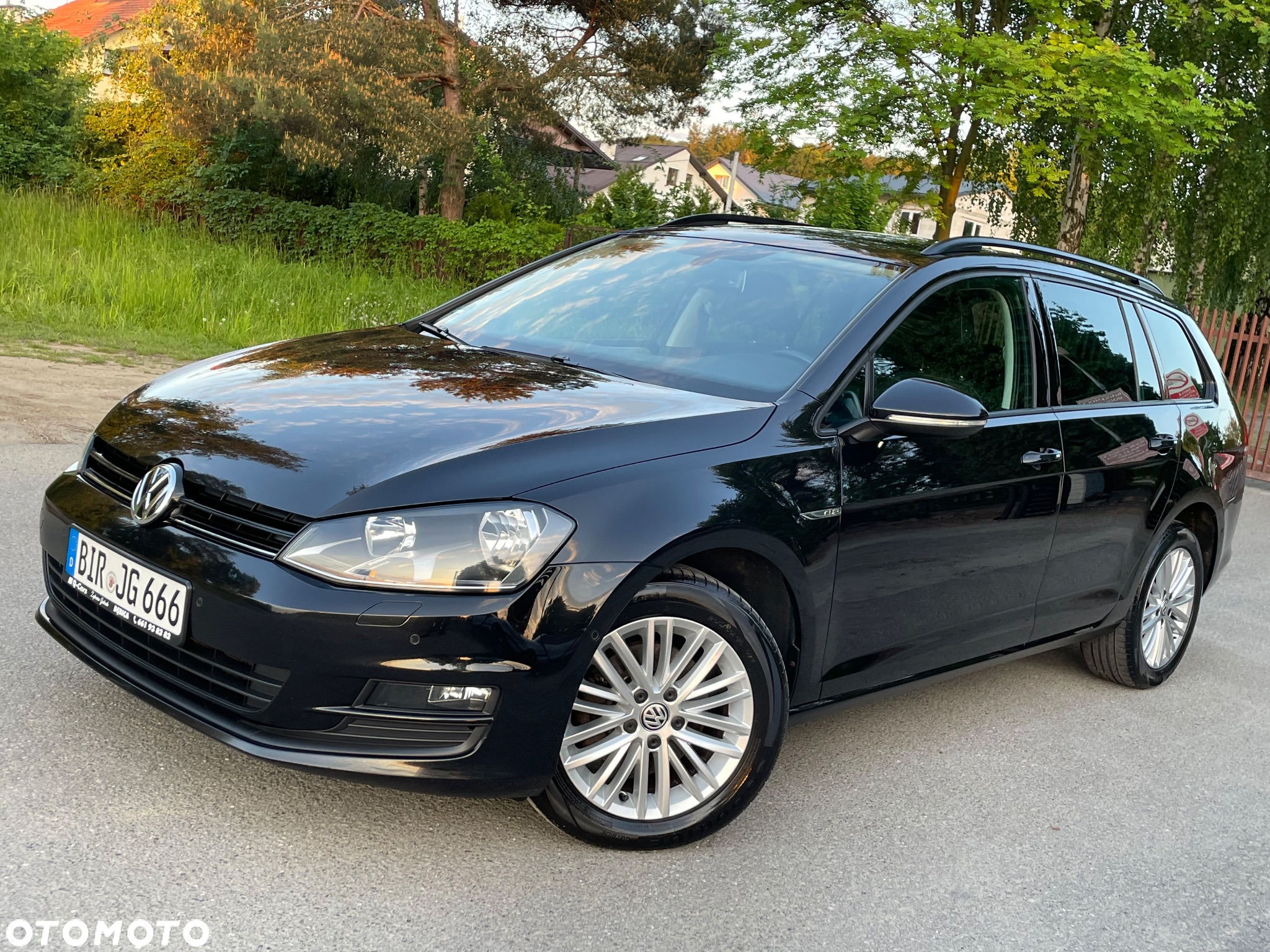 Volkswagen Golf Variant 1.6 TDI 4Motion BlueMotion Technology Cup - 3