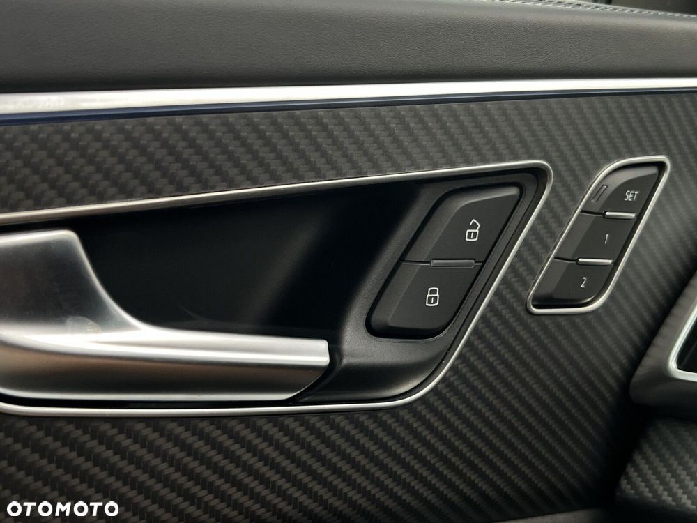Audi SQ8 - 39
