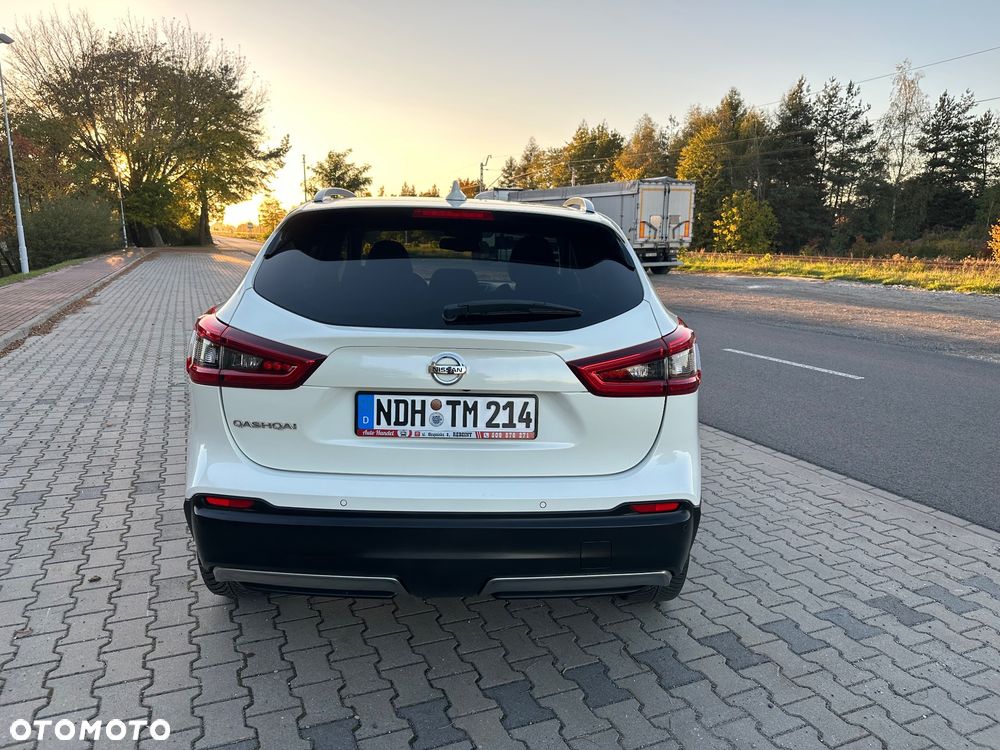 Nissan Qashqai 1.6 DIG-T Tekna - 25