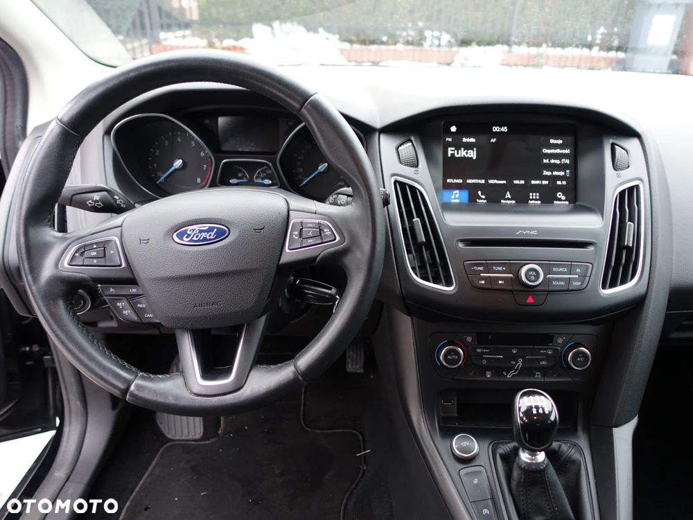 Ford Focus 1.0 EcoBoost Trend Sport - 11