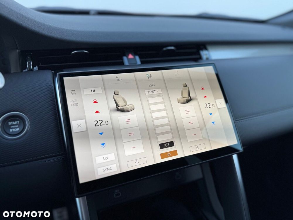 Land Rover Discovery Sport - 16
