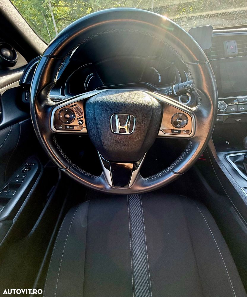 Honda Civic 1.5 VTEC Turbo Sport Plus - 18
