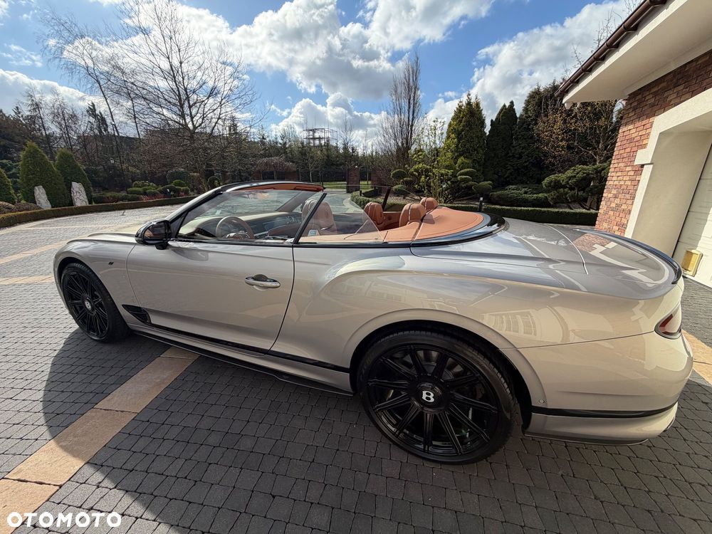 Bentley Continental GT - 5