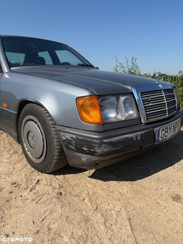 Mercedes-Benz W124 (1984-1993) - 10