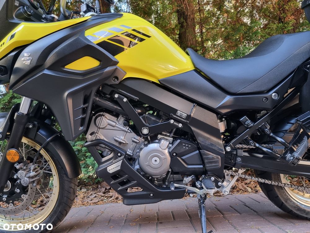 Suzuki V-STROM - 9