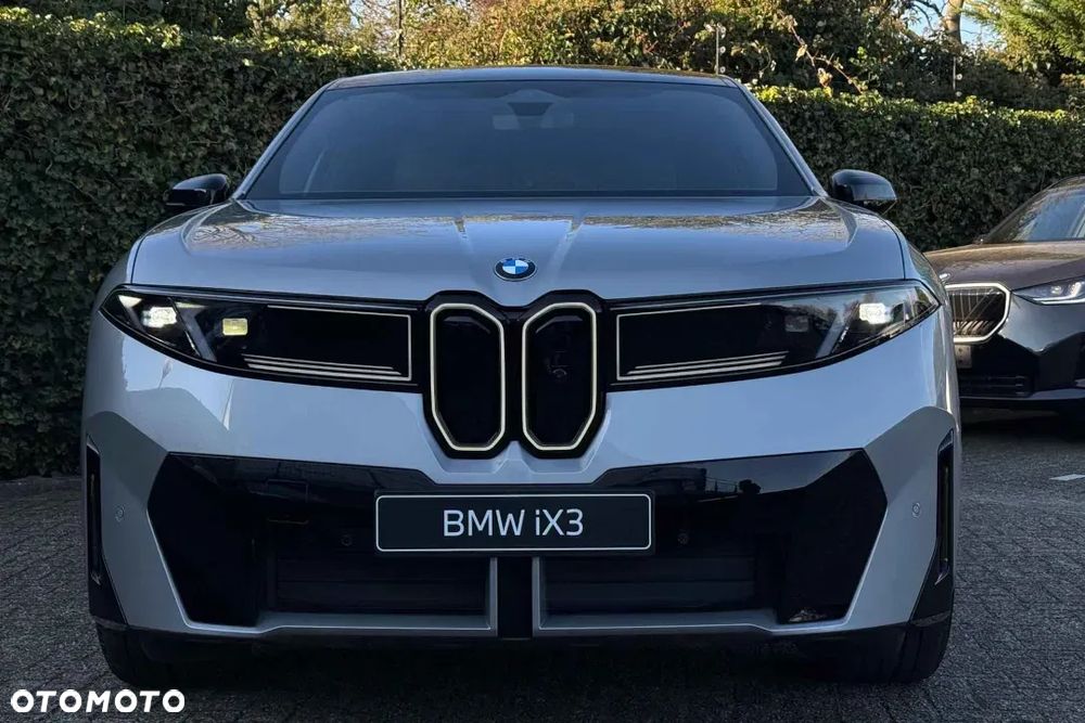 BMW iX3 50 xDrive 113.4kWh - 5