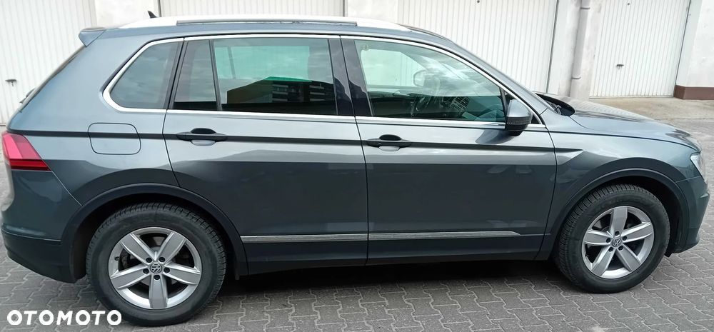 Volkswagen Tiguan - 8