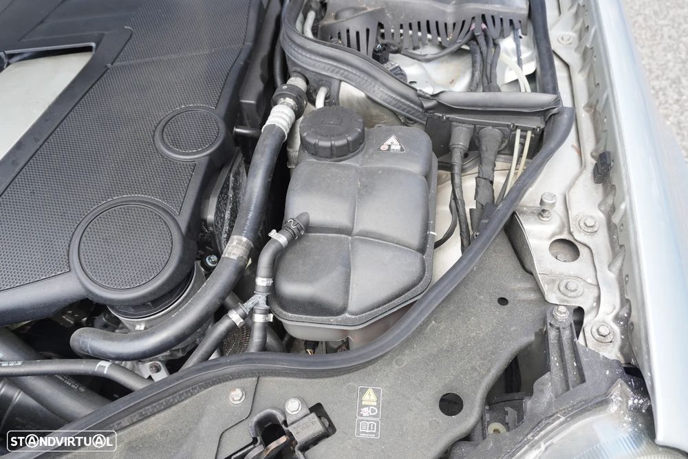 Mercedes-Benz E 320 CDi Avantgarde - 50