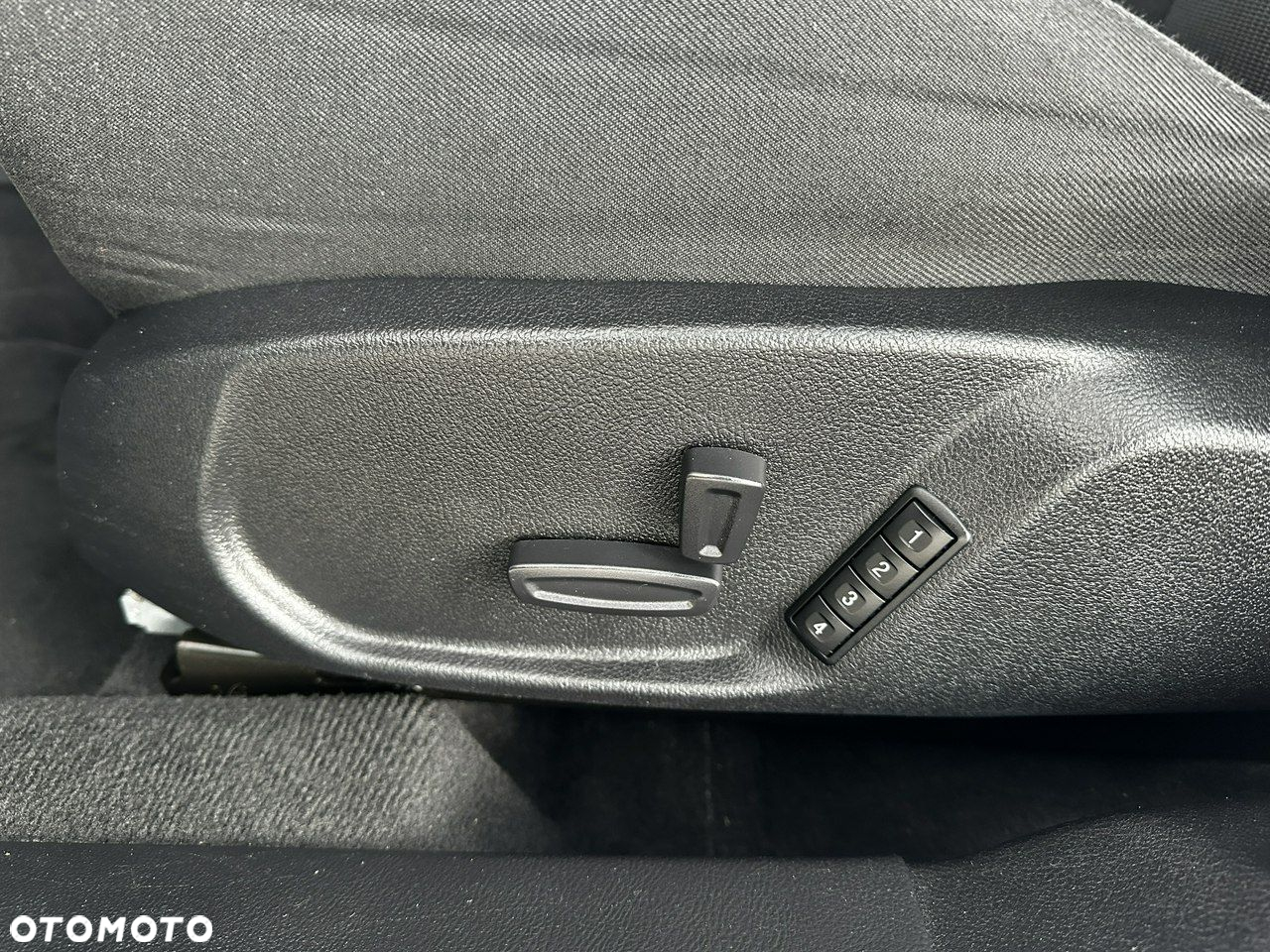 Ford Mondeo 1.6 Eco Boost Start-Stopp Titanium - 26