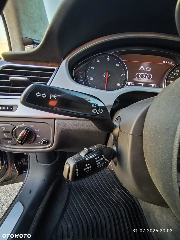 Audi A8 4.2 FSI Quattro - 16