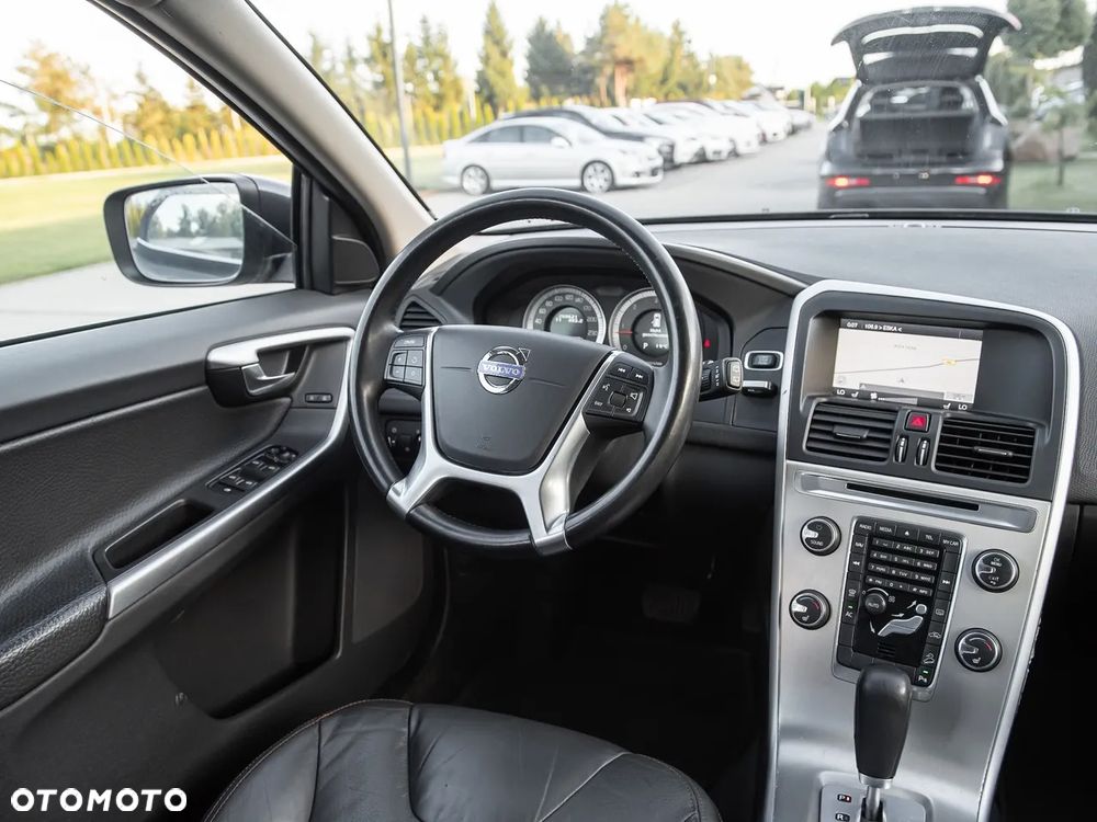 Volvo XC 60 - 16