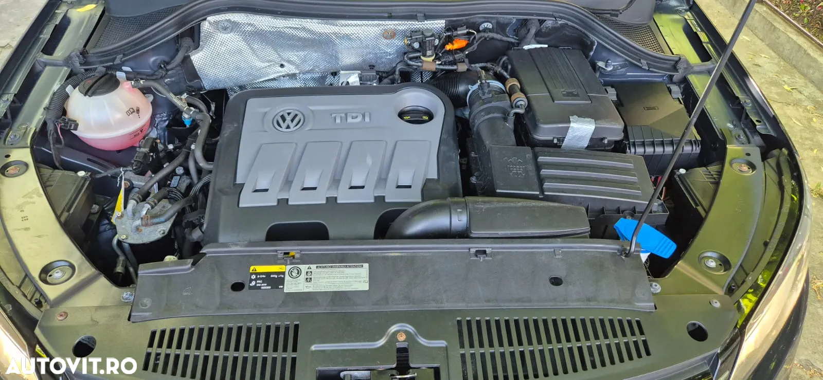 Volkswagen Tiguan - 36