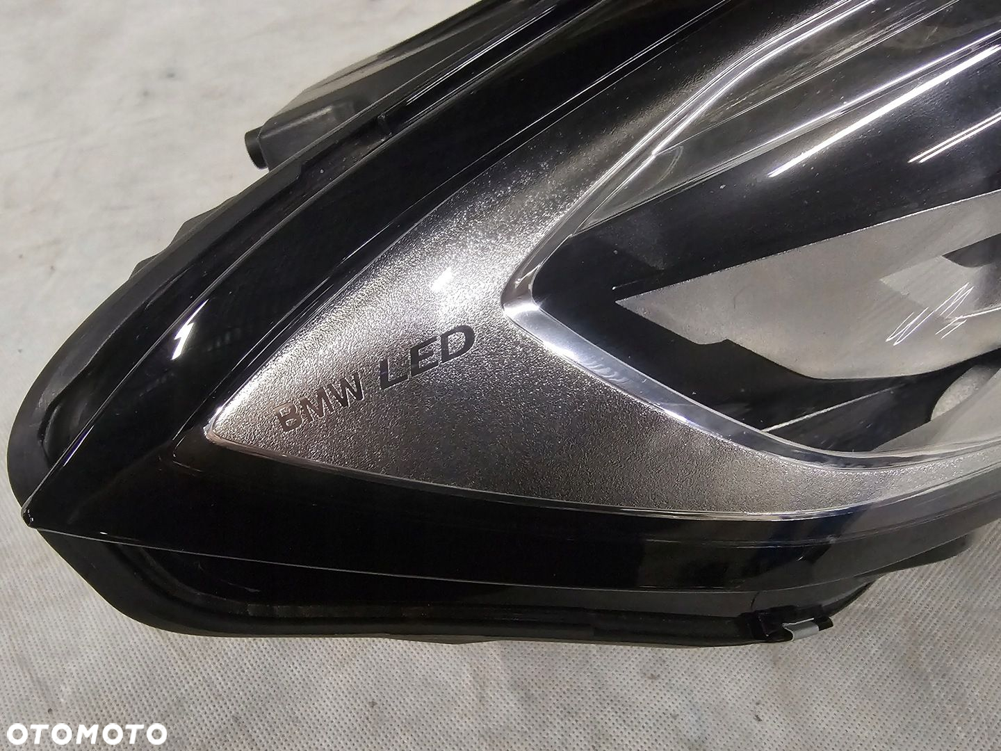 Lampa prawa BMW 3 G20 G21 8496150-07 - 5