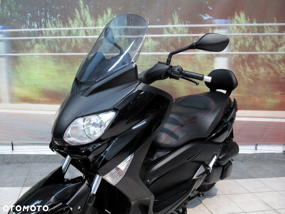 Yamaha X-max - 14