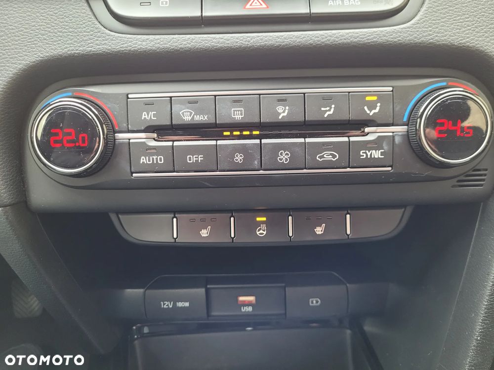Kia Ceed 1.0 T-GDI ISG Platinum Edition - 12