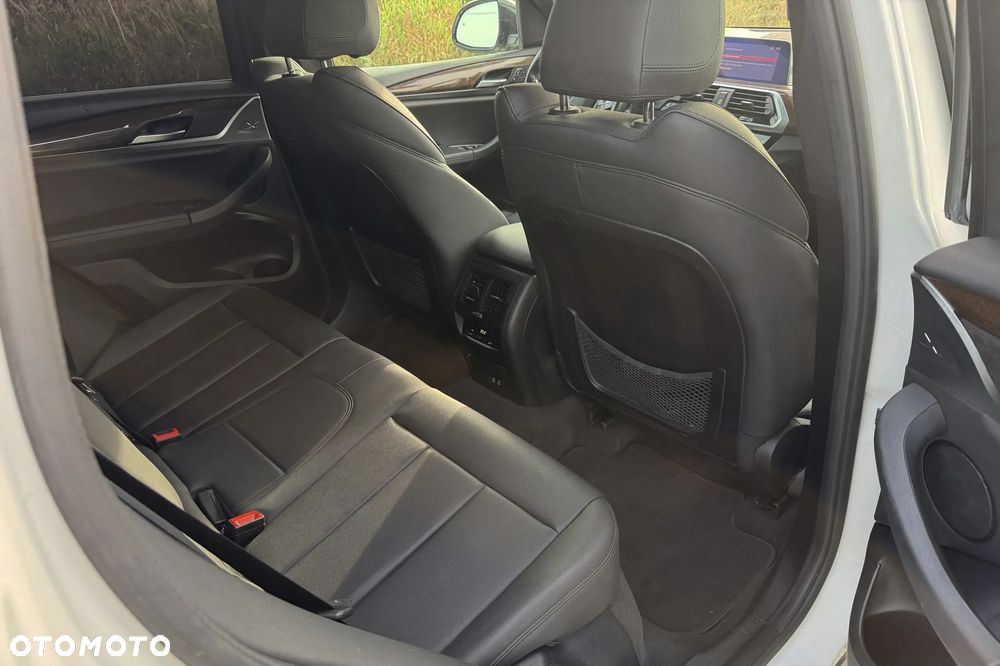 BMW X3 - 17