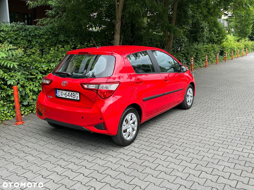 Toyota Yaris 1.5 Premium - 3
