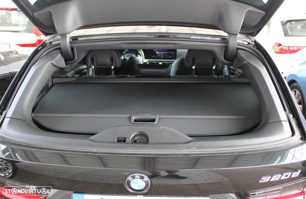 BMW 320 d Touring Pack M Auto - 34