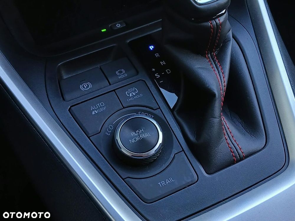 Toyota RAV4 2025