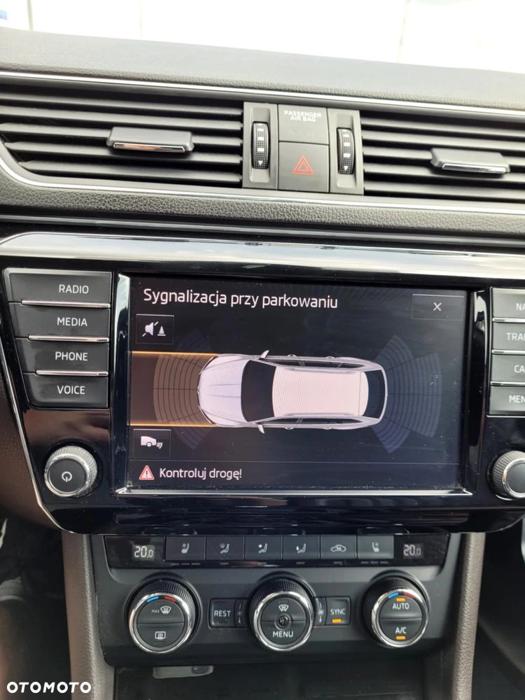Skoda Superb 2.0 TSI 4x4 L&K DSG - 29
