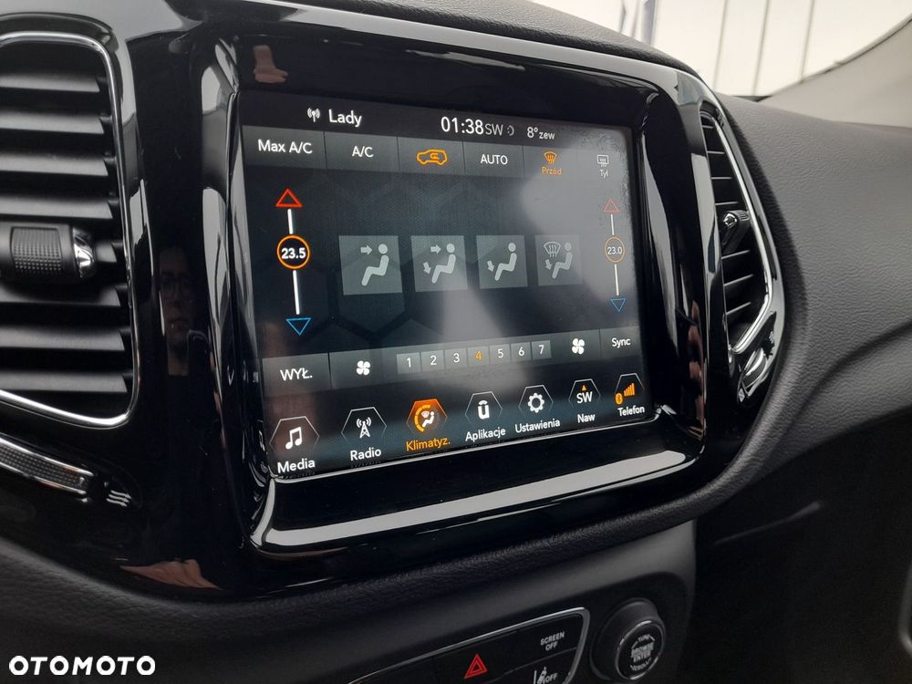 Jeep Compass 1.4 TMair Limited FWD S&S - 23