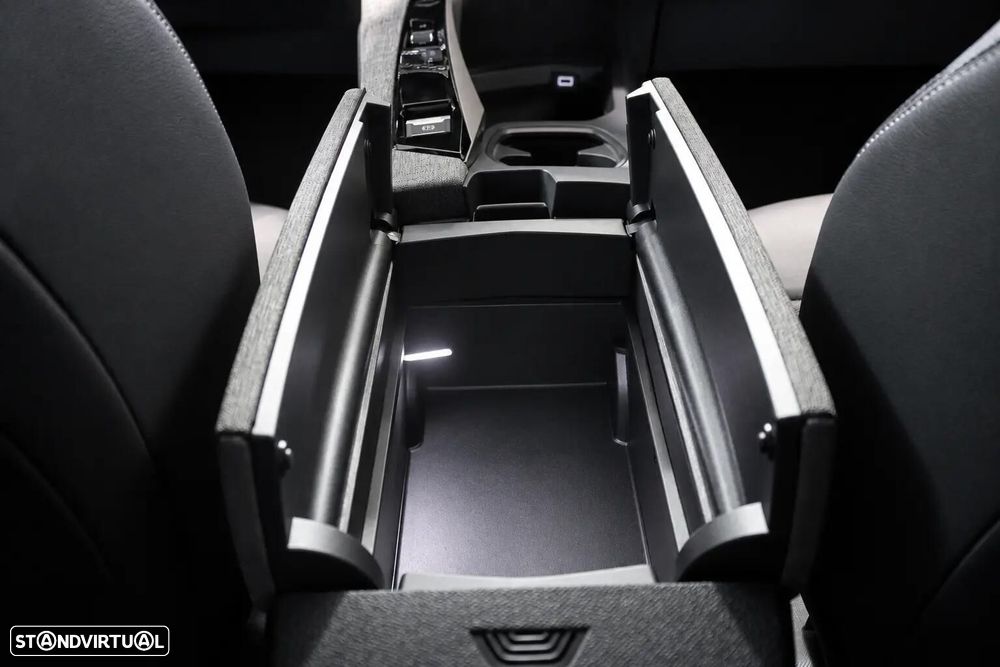 Peugeot E-3008 73 kWh Allure - 14